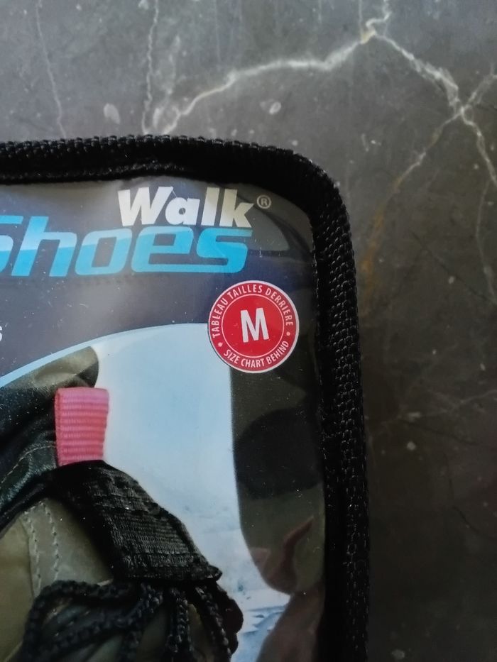 Lot de 2 sur-chaussures antidérapante neuf - photo numéro 5