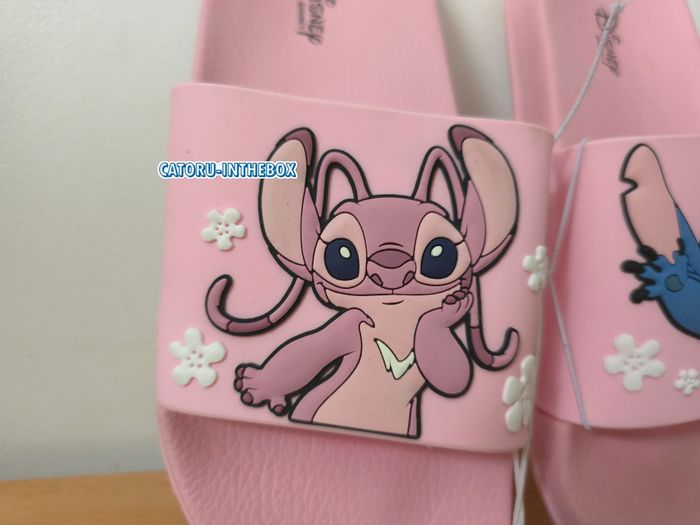 Claquettes / Sandales Disney Stitch & Angel | Taille 38 - photo numéro 3