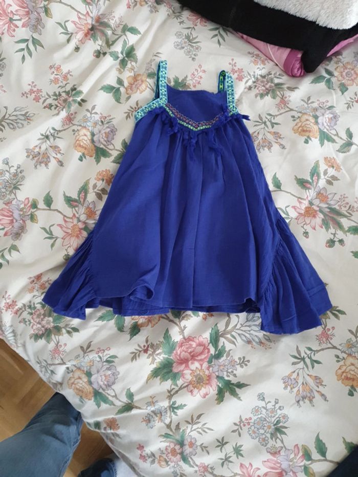 Robe catimini 2ans - photo numéro 2