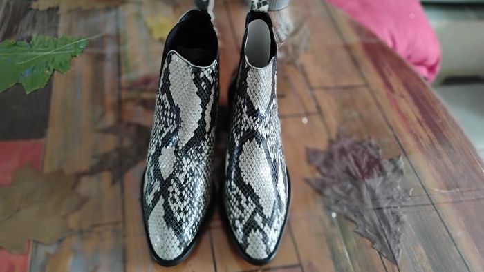 Chaussures femme boots Chelsea blanc/gris T 37 - photo numéro 4