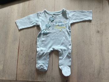 Très joli pyjama léger naissance garçon