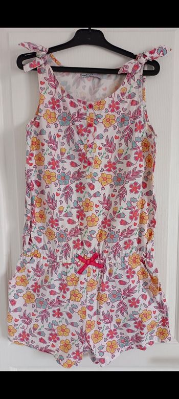 Combi-short Naf Naf neuve en 14 ans