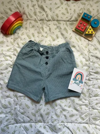 short rayé bleu et blanc cadet rousselle 8 ans