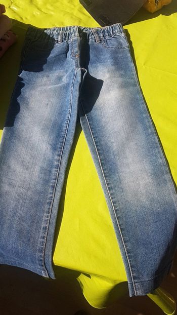 Jeans bleu 7 ans