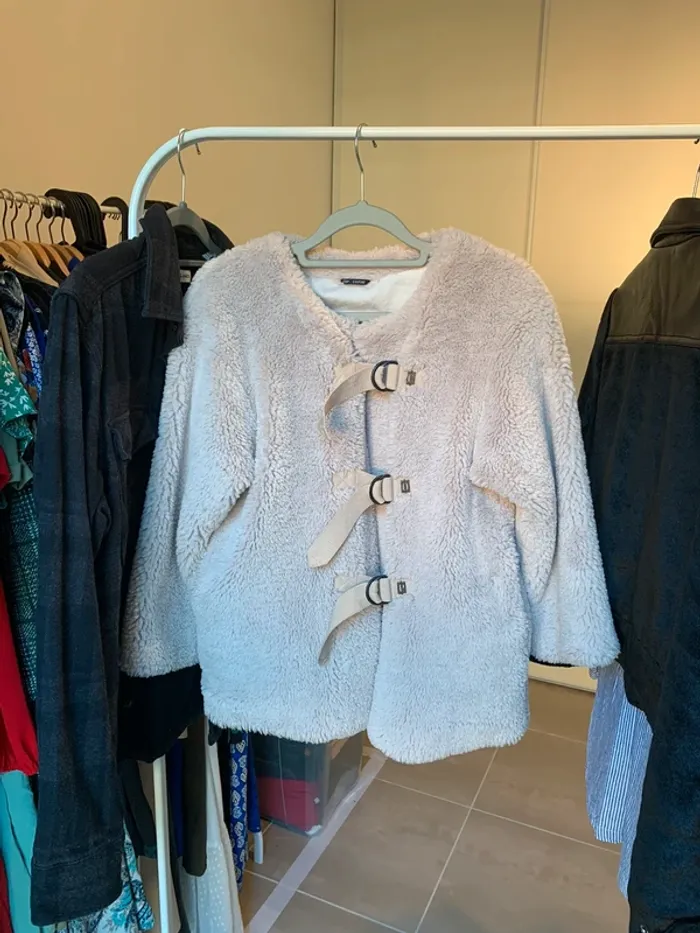 Veste en polaire peluche beige Cop. Copine