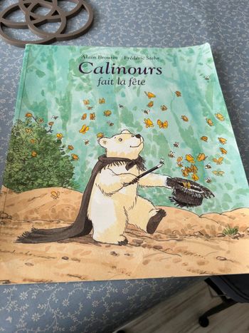 Calinours fait la fête