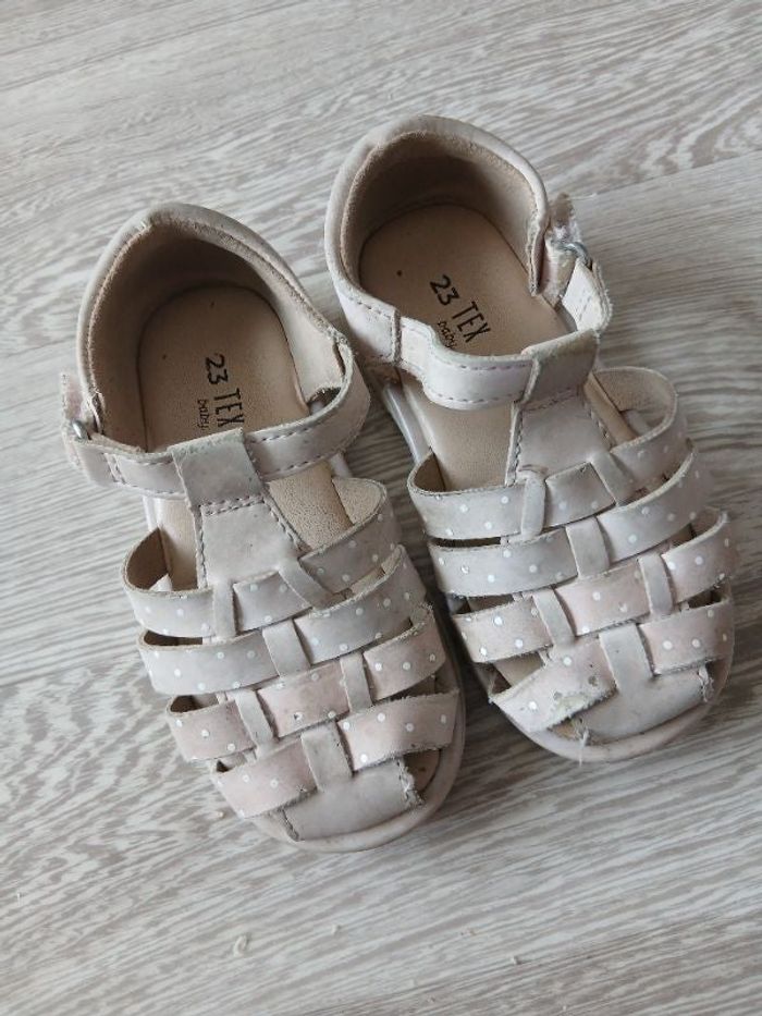 Sandale tex baby taille 23