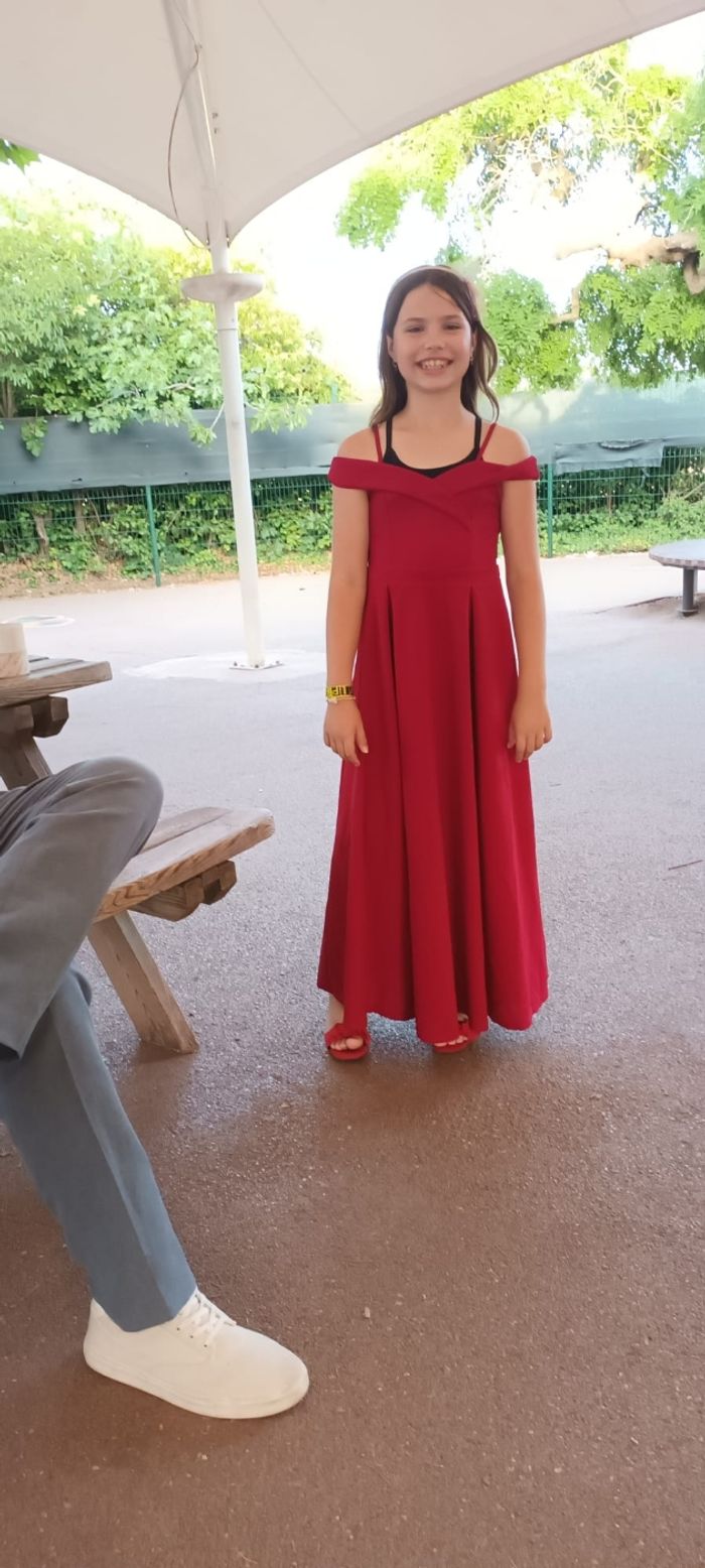 Robe de cérémonie rouge - photo numéro 2