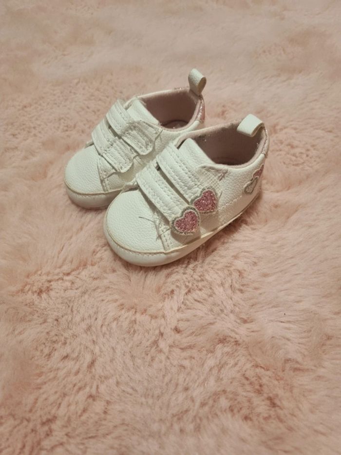 Magnifique basket bébé - 3-6mois - primark