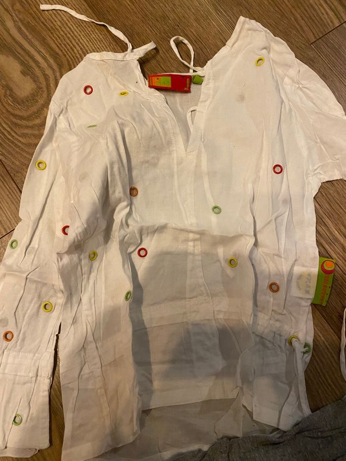 Lot 3 vêtements fille taille 8 ans - photo numéro 4