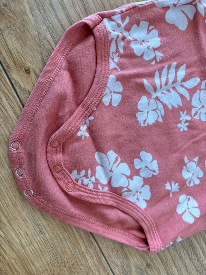 Lot de 4 bodies MC Petit Bateau 36M - photo numéro 6