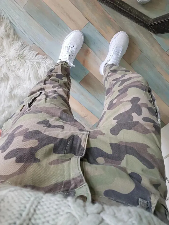 Pantalon newlook militaire kaki taille 38 excellent état - photo numéro 8