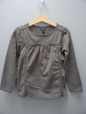 t-shirt à manches longues gris