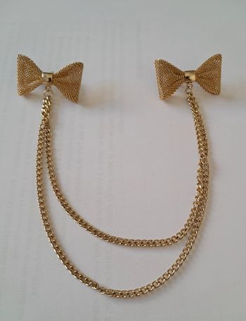 Broche double noeuds