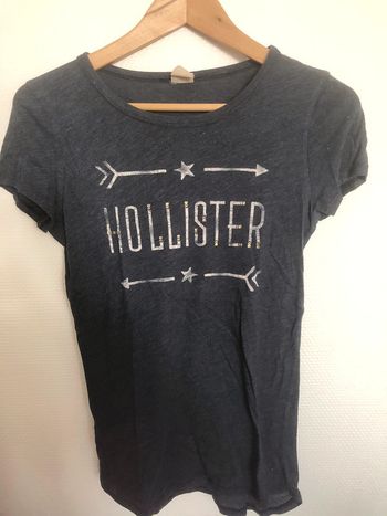 Lot 2 tshirts fins hollister taille S