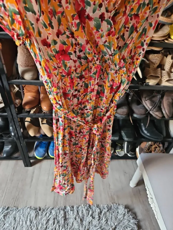 Robe courte - photo numéro 2