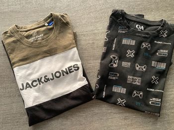 Lot 2 t-shirt