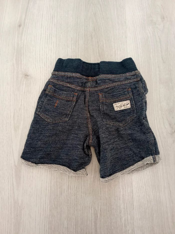 Short taille 2/3 ans marque next - photo numéro 3