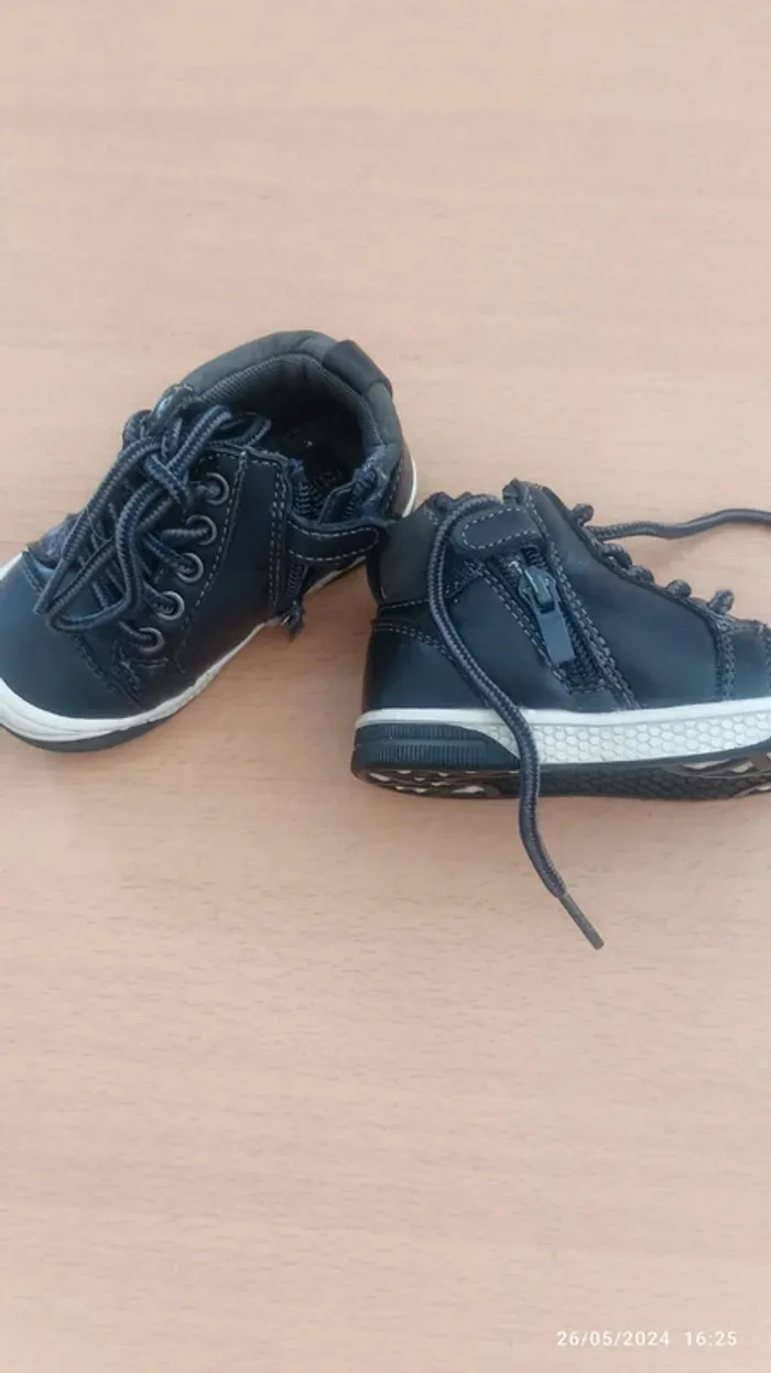 Chaussures 22 - photo numéro 4