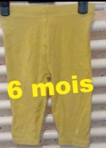 Legging  jaune  Obaïbi Taille 6  mois