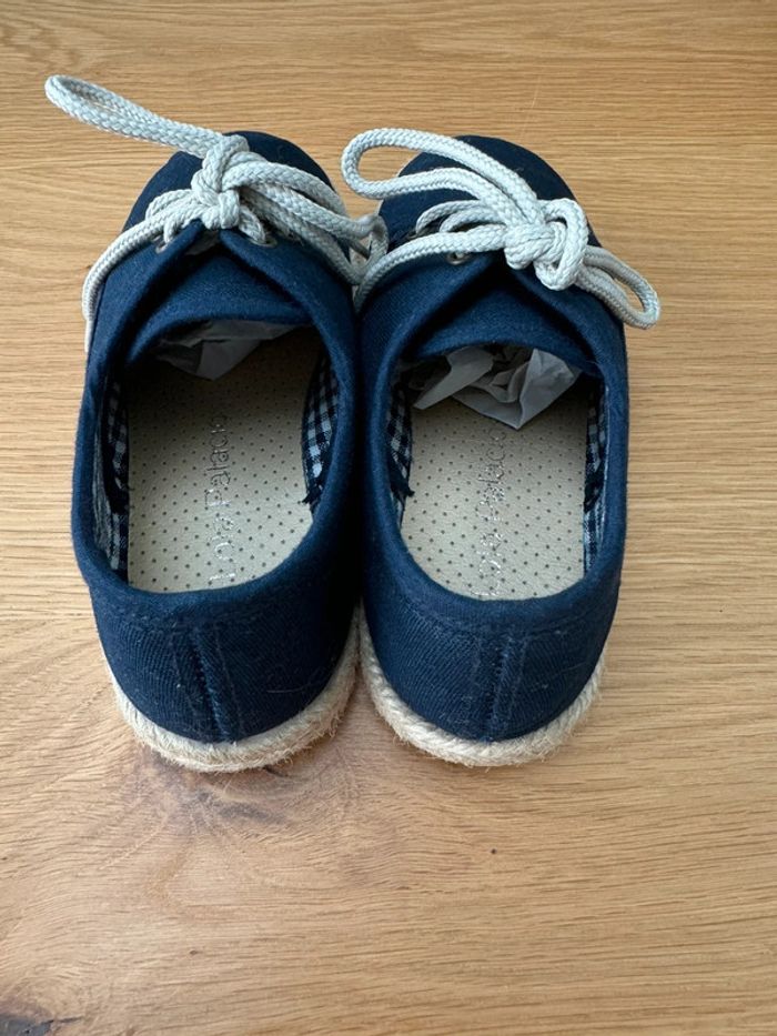 Baskets basses bleu marine à lacets - Pointure 28 - photo numéro 7