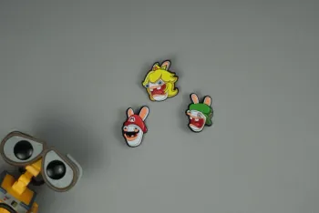 Pin's Lapins Crétins