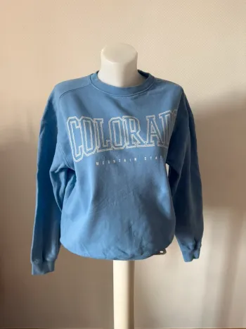 Sweat bleu taille XS america today en bon état