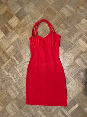Robe dos nu moulante