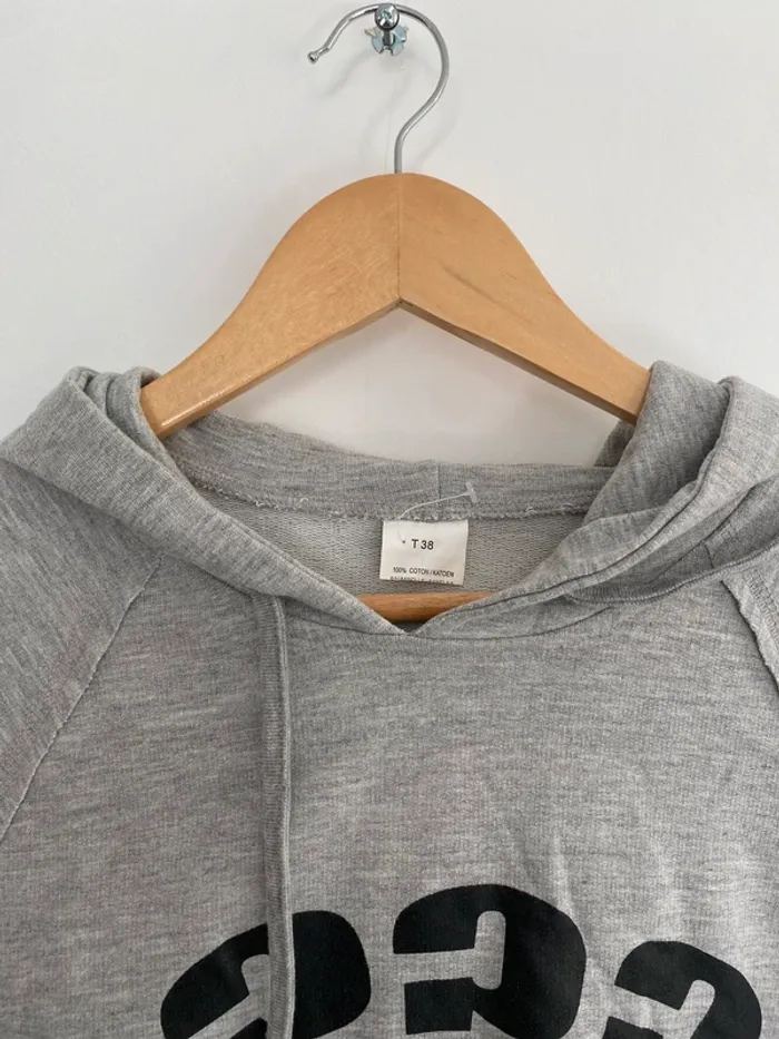 Sweat gris écriture Taille 38 - photo numéro 2