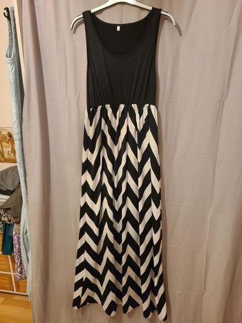 Robe longue boire et blanche 38/40