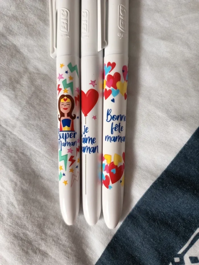Stylos bic 4 couleurs super maman - photo numéro 2