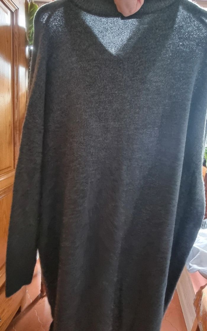 Robe pull en laine kaki avec bouton décoratifs devant 52 54 kiabi neuve jamais portée sans étiquette - photo numéro 3