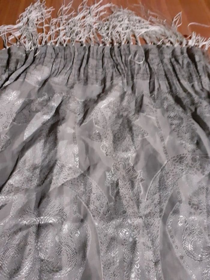 Châle à fleurs vert - photo numéro 6