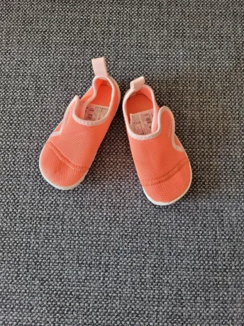 Chaussures d'eau 24-25