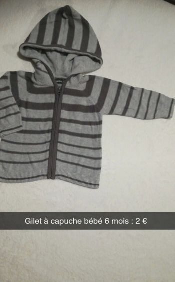 Gilet à capuche 6 mois