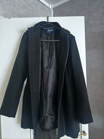 Parka noir automnale
