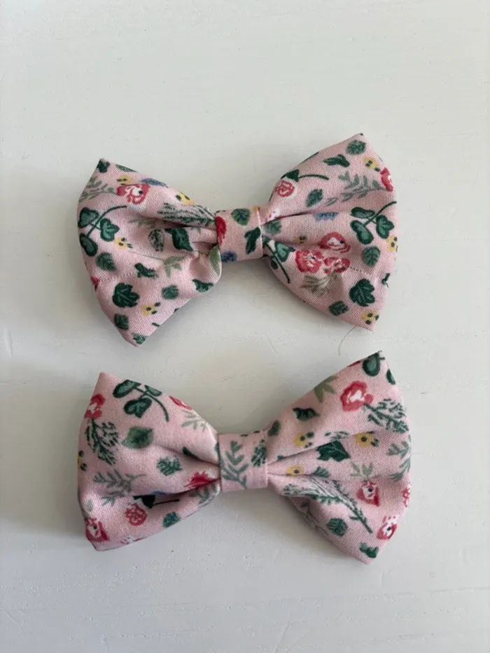 Barrettes crocodiles roses