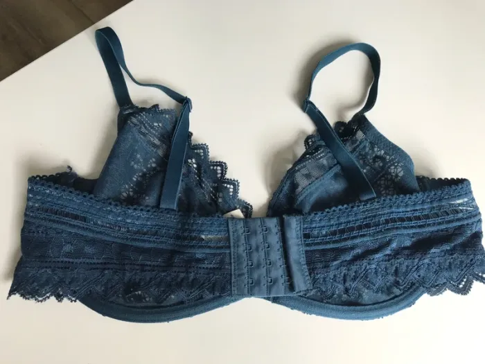 Soutien-gorge Etam dentelle - photo numéro 3