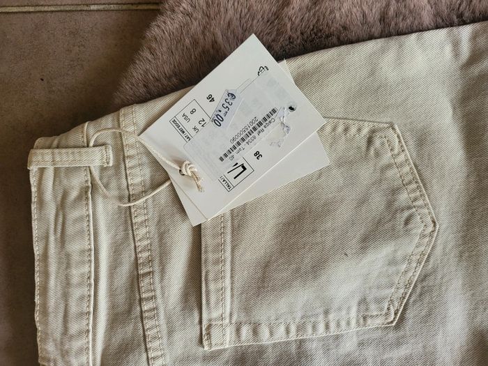 Mom jean beige clair – NEUF 💫
Taille L – coupe tendance, hyper confortable 🤍 - photo numéro 4