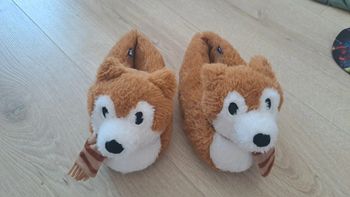 Chaussons chien