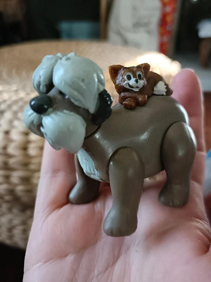 Figurine colonel - 101 dalmatiens - photo numéro 2