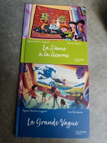 Lot de 2 livres le musée magique Agnès Martin Lugand