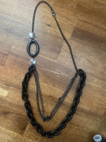 Collier noir
