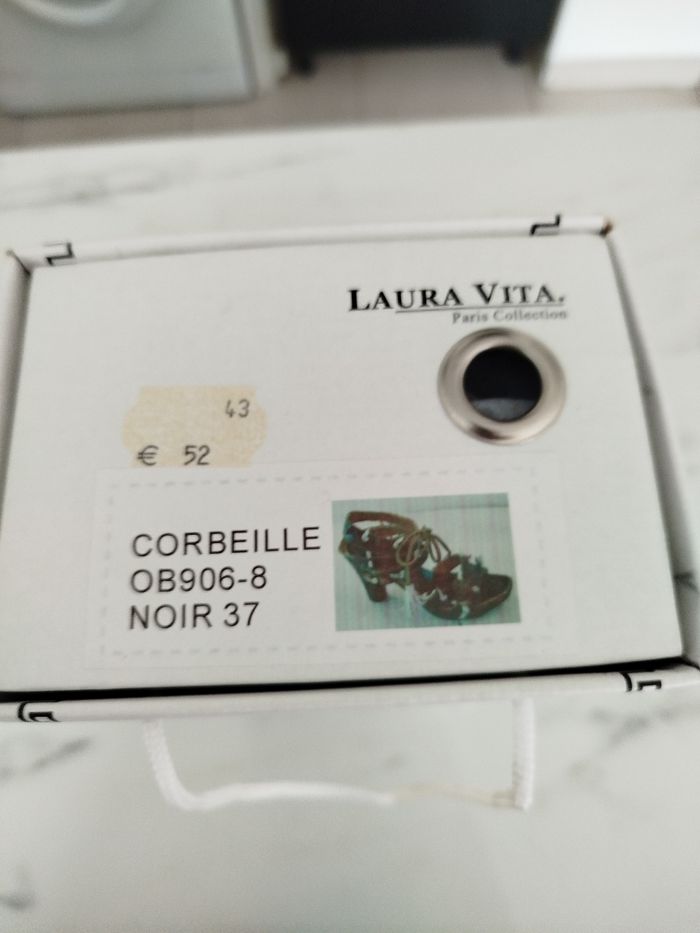 Chaussure laura vita. Taille 37 - photo numéro 7