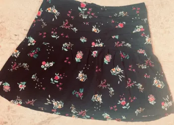 Jupe courte fluide - taille 36