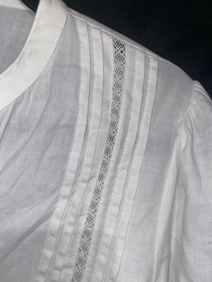 Chemise brodée col v Taille L - photo numéro 8