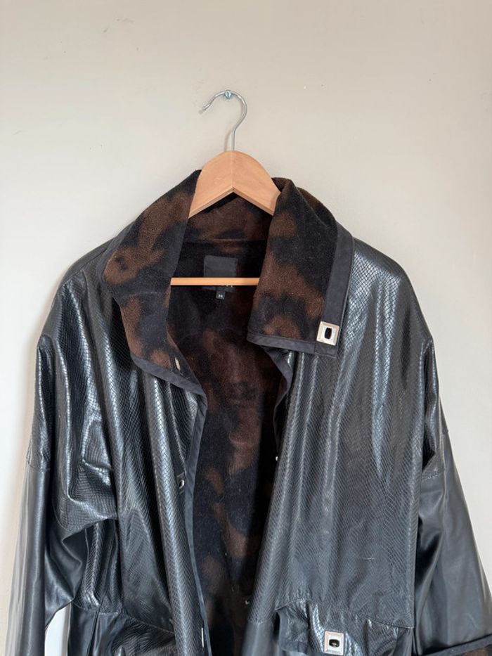 Manteau Et Dieu créa la femme - photo numéro 3
