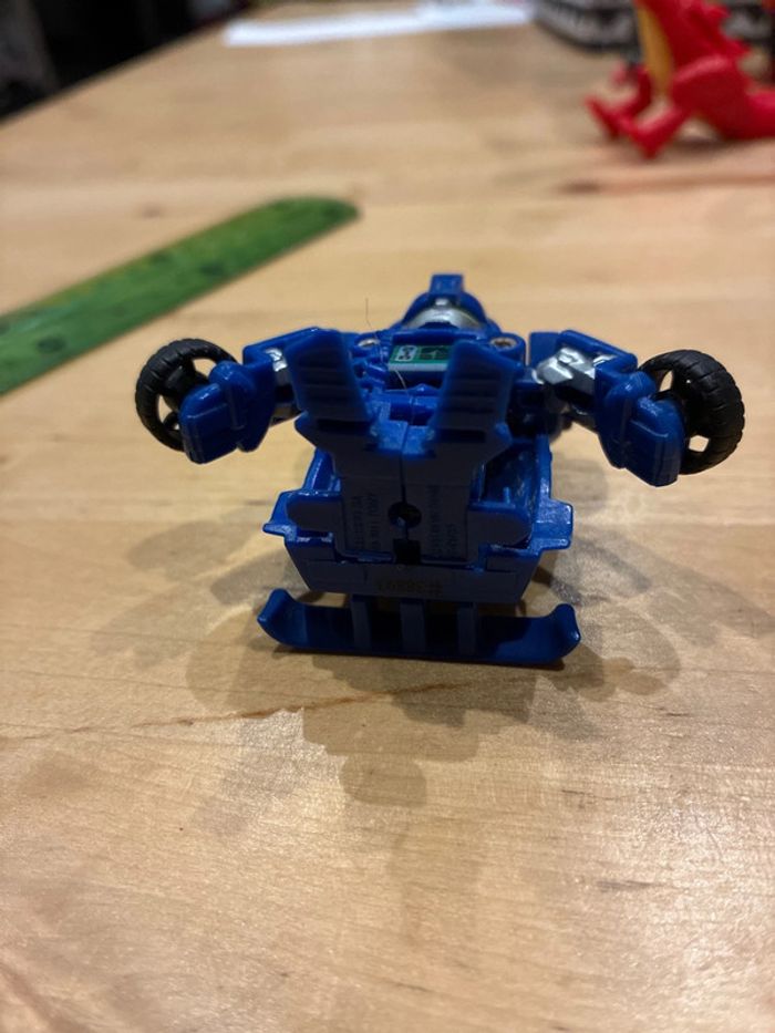Hasbro 2011 Tomy Mini Bot Shots Mirage Transformer - photo numéro 6