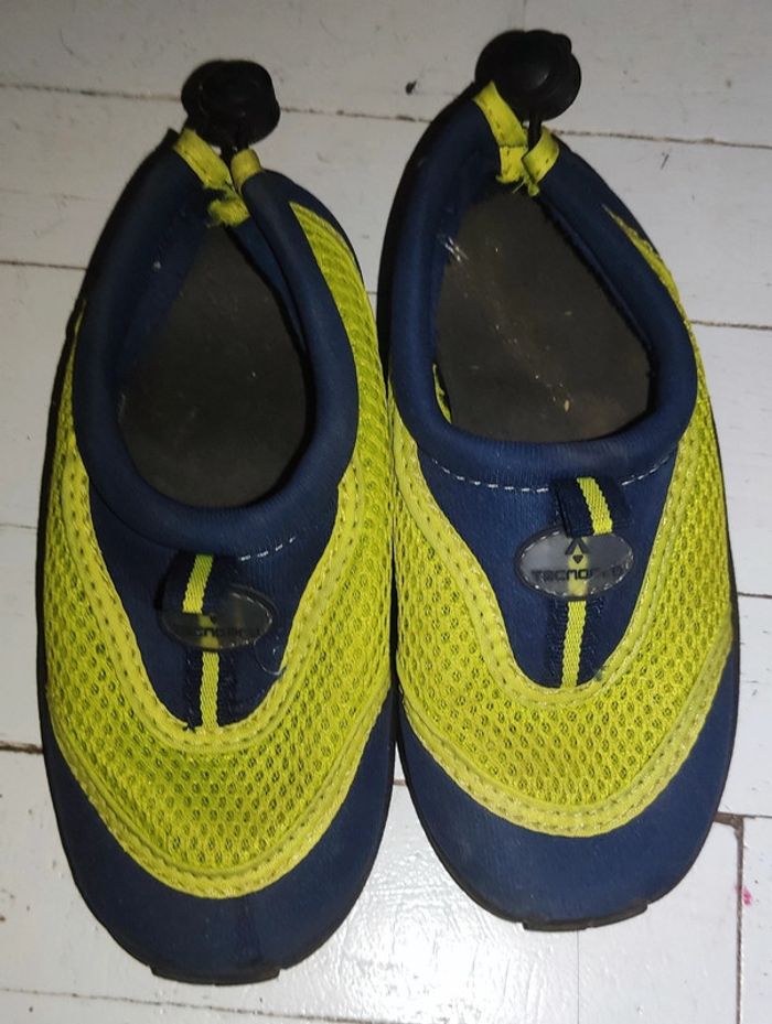 Chaussures d'eau/ de plage/ piscine - photo numéro 2