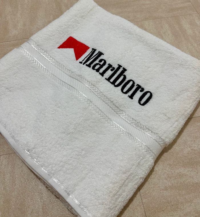 Serviette Marlboro - photo numéro 18